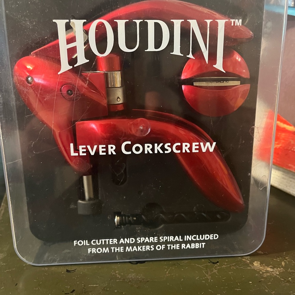 Houdini Lever Corkscrew - Red